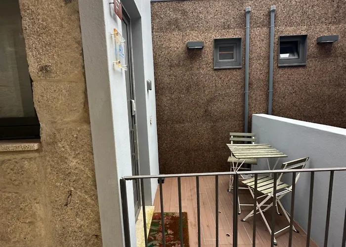 Ilhas Douro - Fontainhas By Pa *